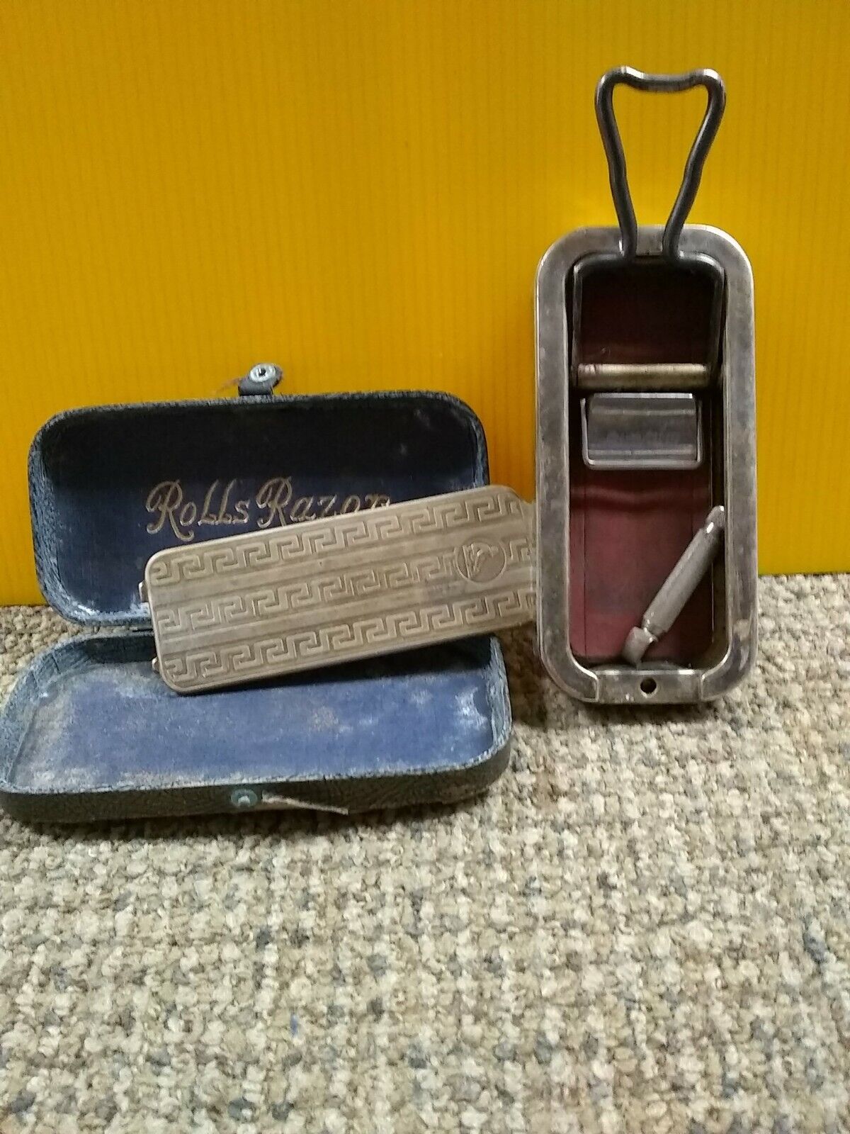 Vintage Rolls Shaving Razor Kit - Silver Plated w/Case (FC-70A-1-D009)