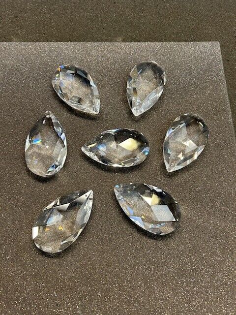 Swarovski Crystal Almond: Spectra 8721 63mm (2-1/2
