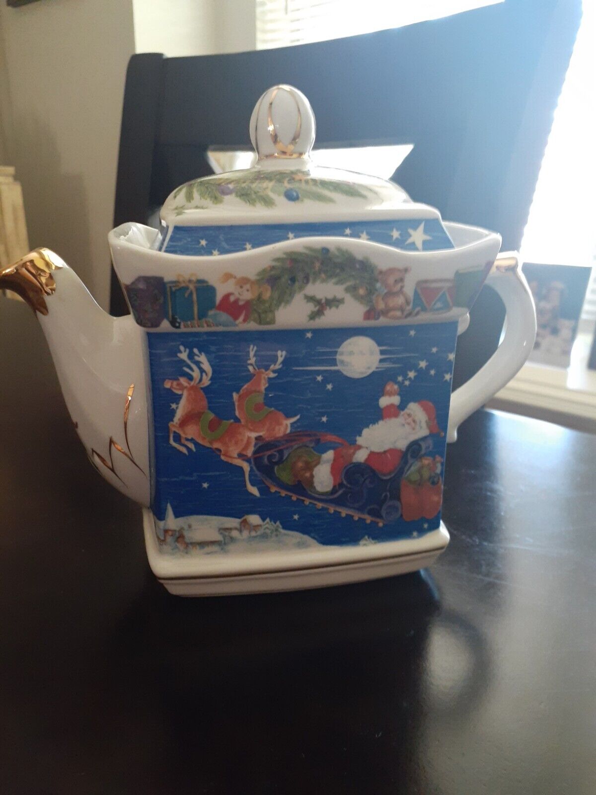 James Sadler Vintage Christmas  Teapot