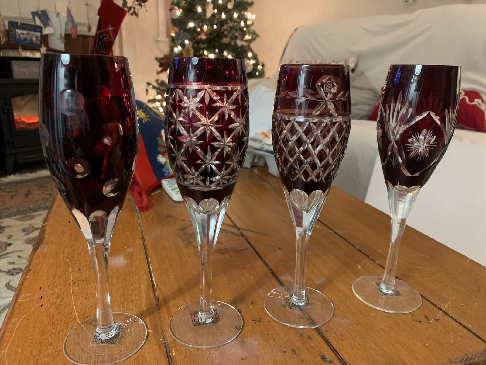 Two’s Company Set Of 4 Champagne Flutes; Color: Cranberry, Gorgeous, Unique