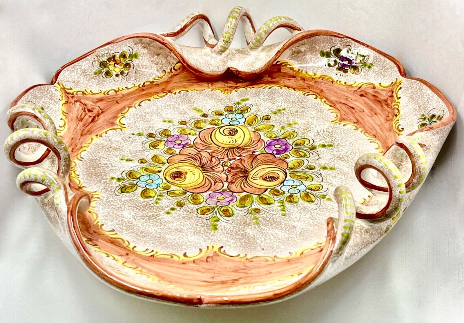 DERUTA LARGE HAND PAINTED FLORAL 14in CENTERPIECE BOWL SERVING DISH; EXLNT COND