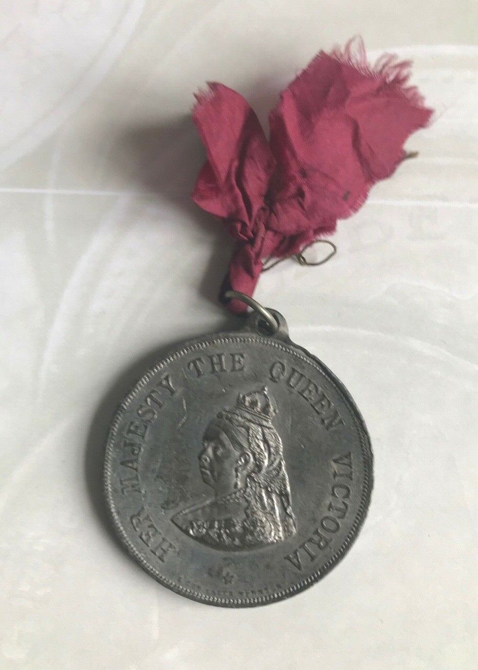 1837 1887 QUEEN VICTORIA MEDAL- JUBILEE OF THE REIGN