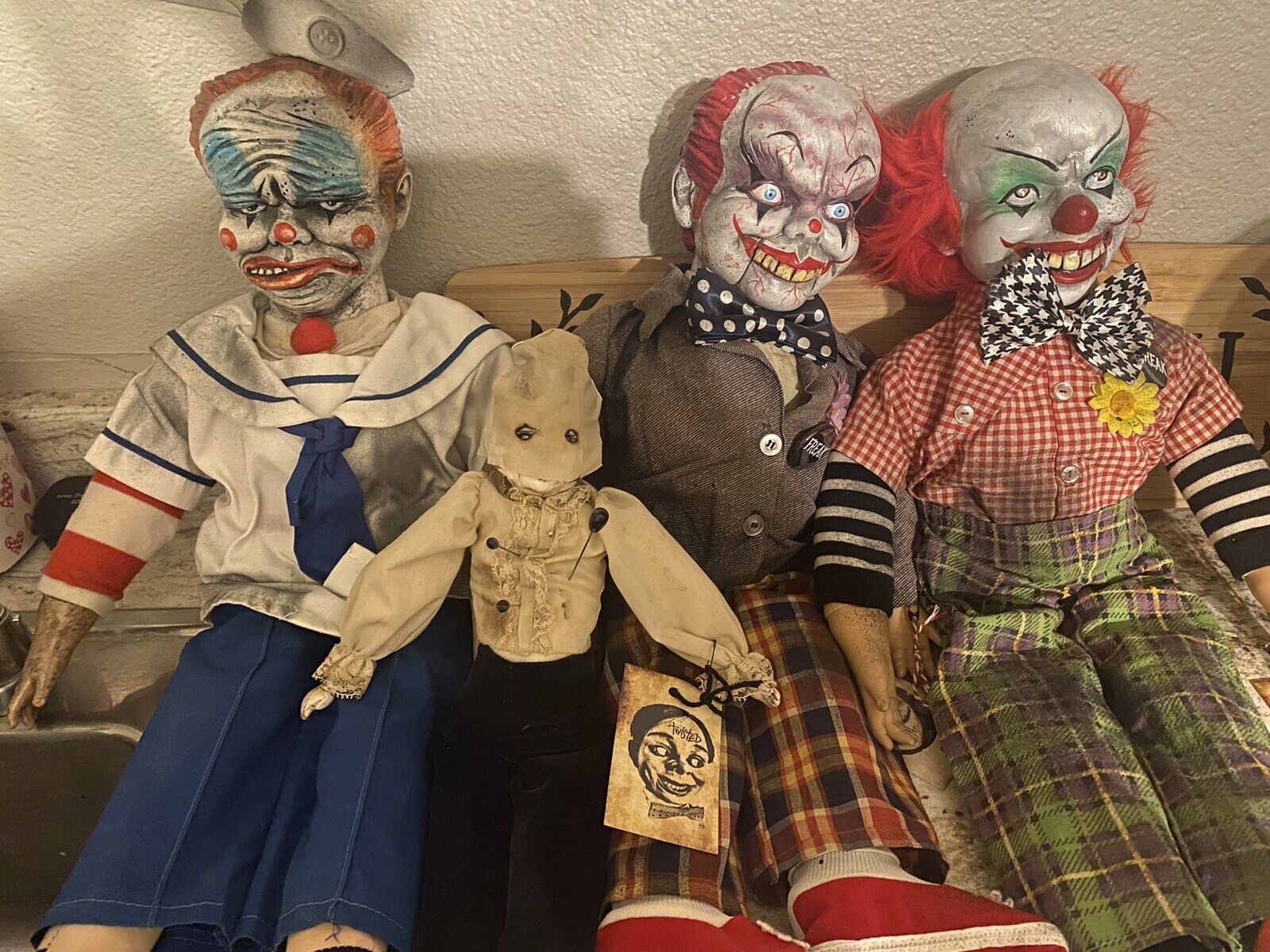 Twisted Tug Dolls Haunted Horror Clowns Ventriloquist 