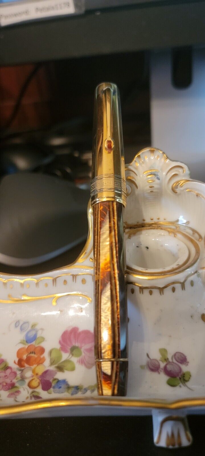Rare Omas Paragon Arco Celluloid Fountain Pen With Gold Cap 18K M Nib