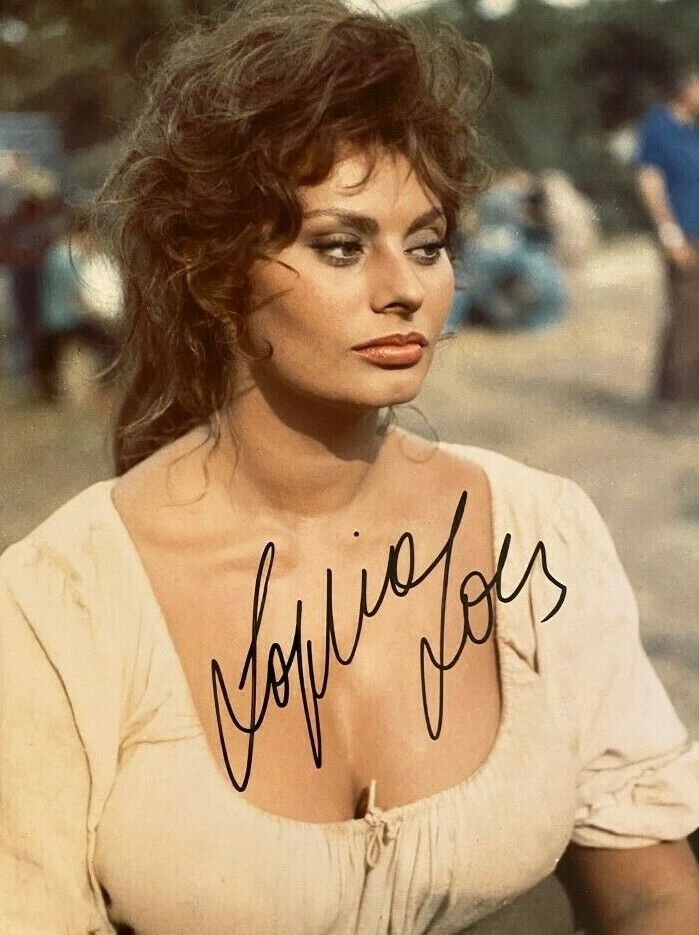 Sophia Loren signed autographed 8x10 Photo Rare