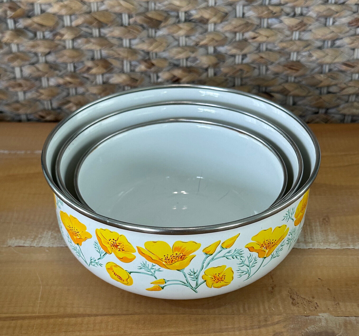 Set of 3 Vintage Kobe Kitchen Enamelware Metal Nesting Bowls Orange Poppy Flower