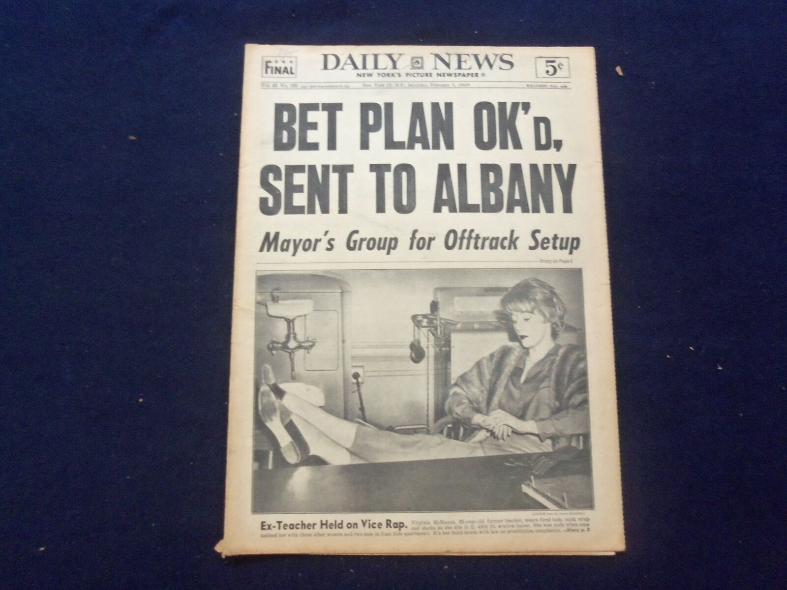 1959 FEB 7 NEW YORK DAILY NEWS NEWSPAPER -BET PLAN OK\'D, SENT TO ALBANY- NP 6754
