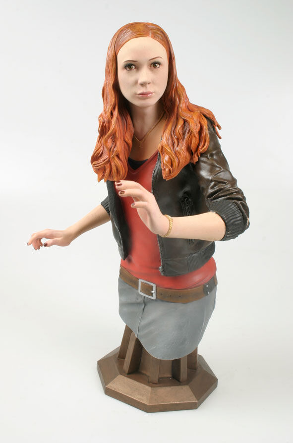 Doctor Who Amy Pond Maxi Bust Titan Merchandise Karen Gillan NEW SEALED