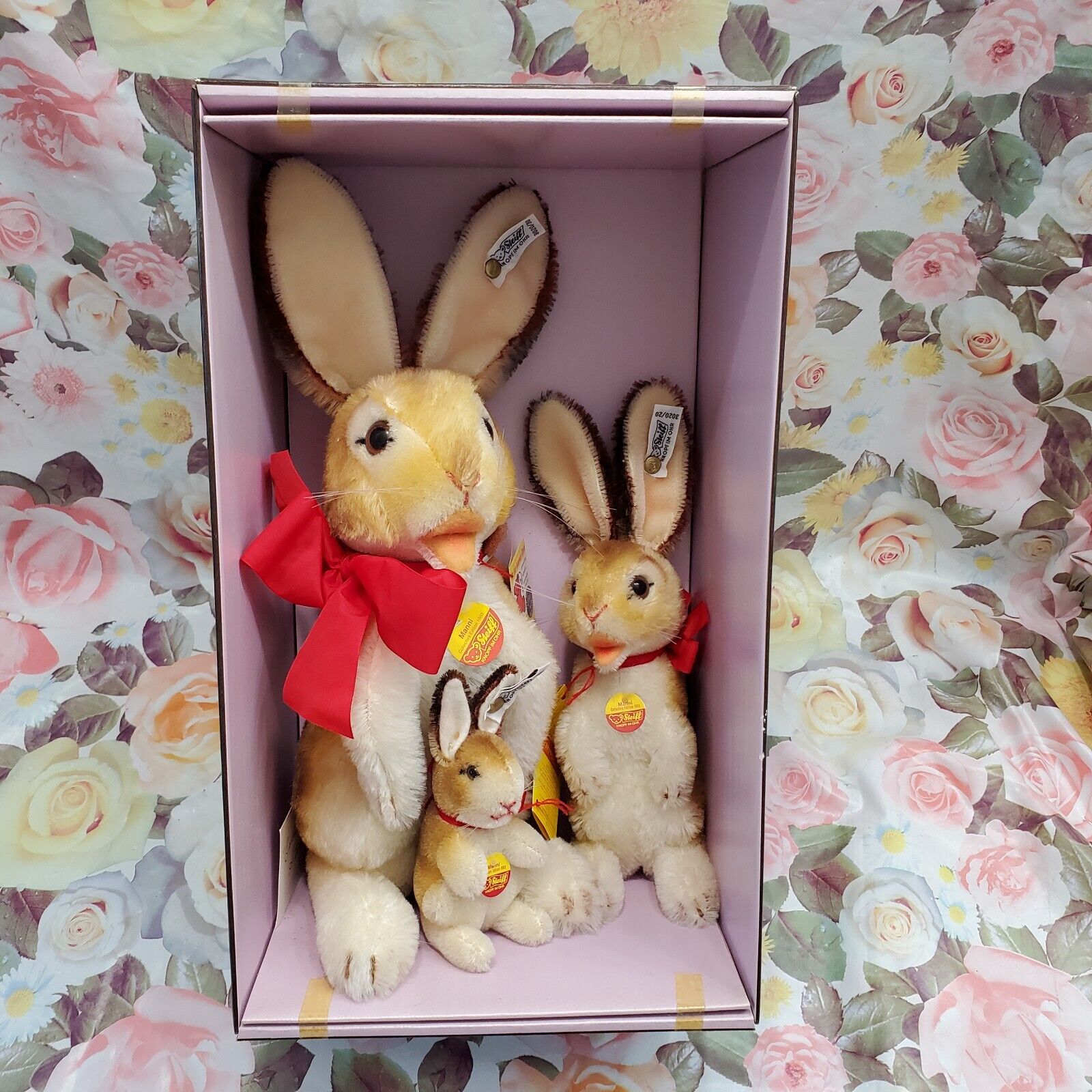 Vintage Steiff Plush Bunny Rabbits 3 Piece Set in Box Mohair Collectors Edition