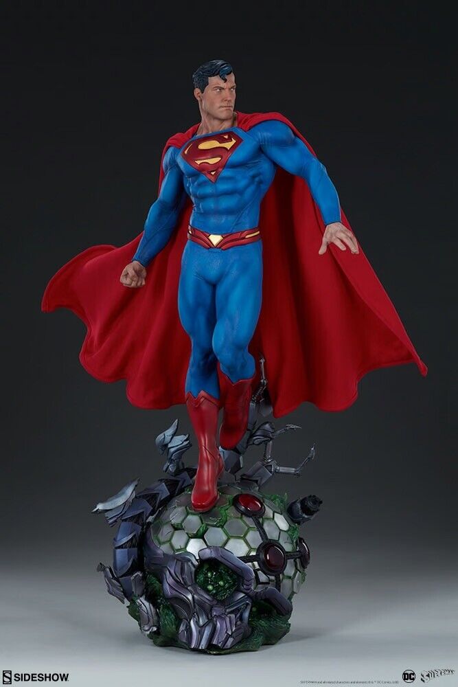 Superman Sideshow Collectibles Premium Format Statue Brand New Unopened