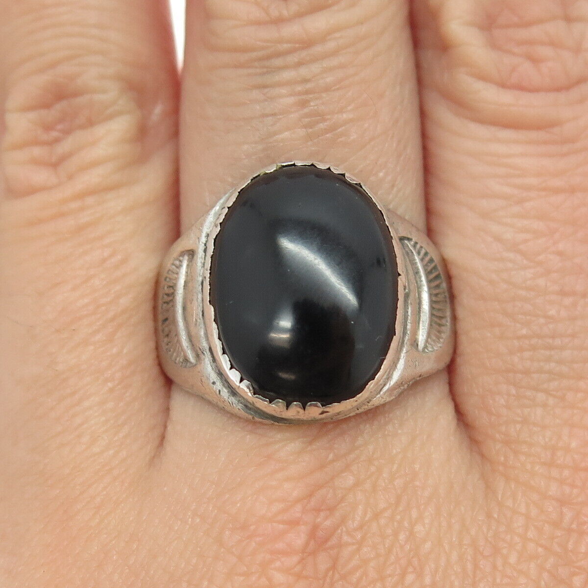 H. BEAGAY Old Pawn Sterling Silver Southwestern Real Black Onyx Ring Size 10.75