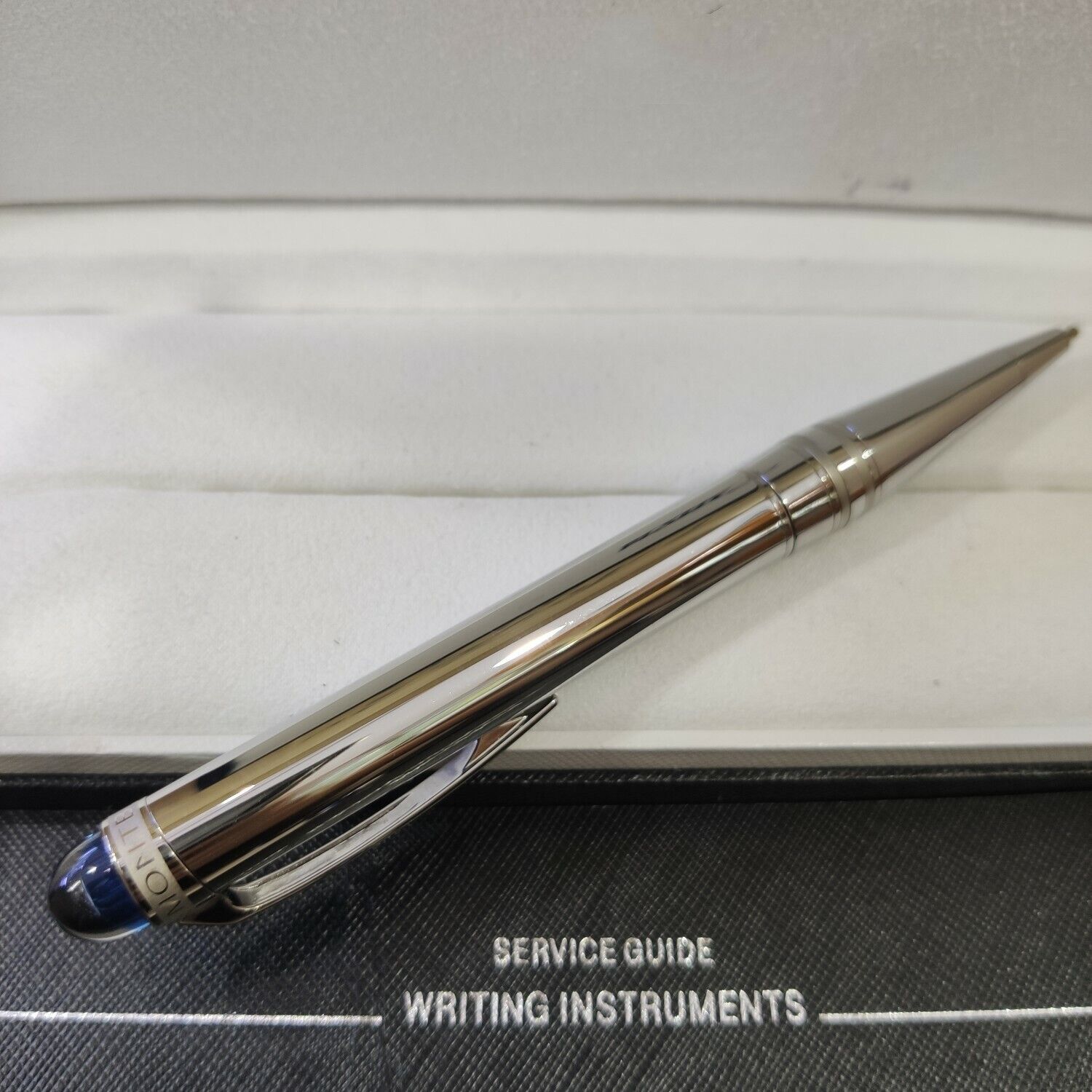 Luxury Blue Planet Series Steel Color 0.7mm nib Ballpoint Pen