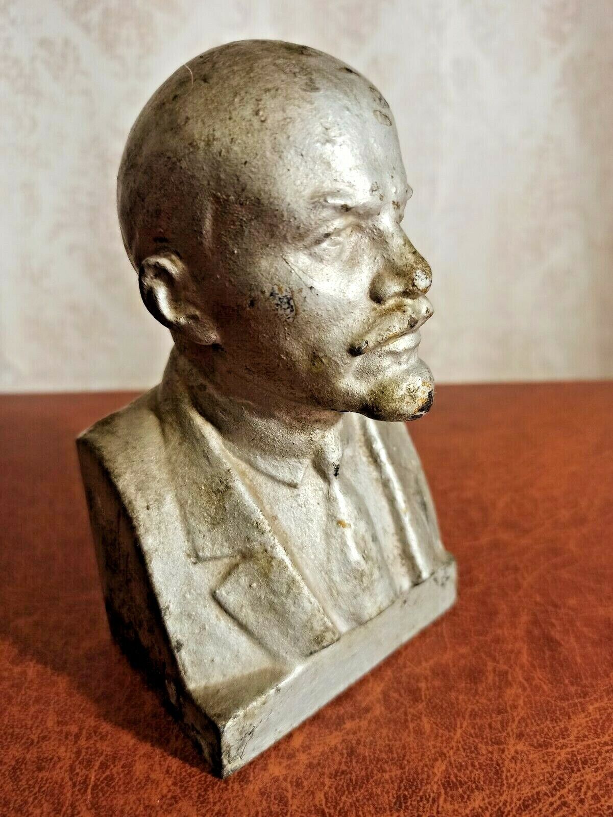 Vintage soviet metal bust. Vladimir Lenin.    USSR. 1970s  
