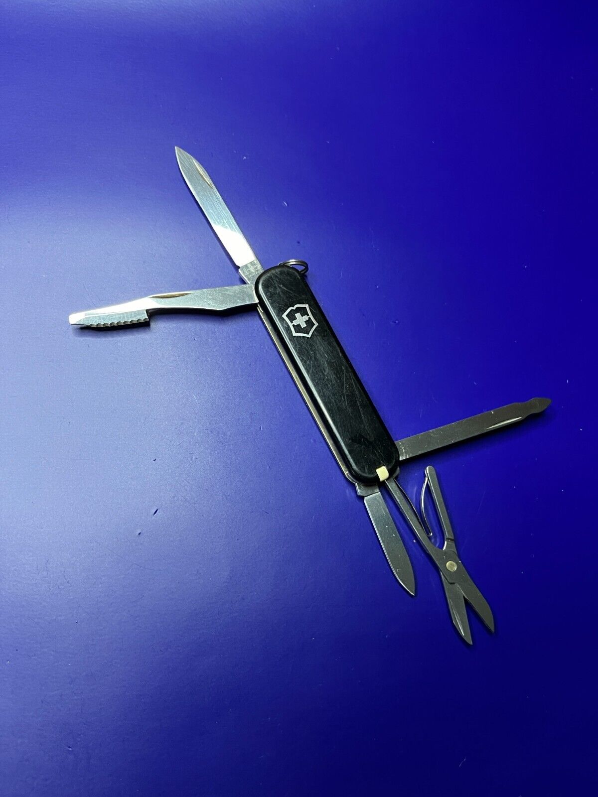 VICTORINOX EXECUTIVE 74MM Black Pocket Knife