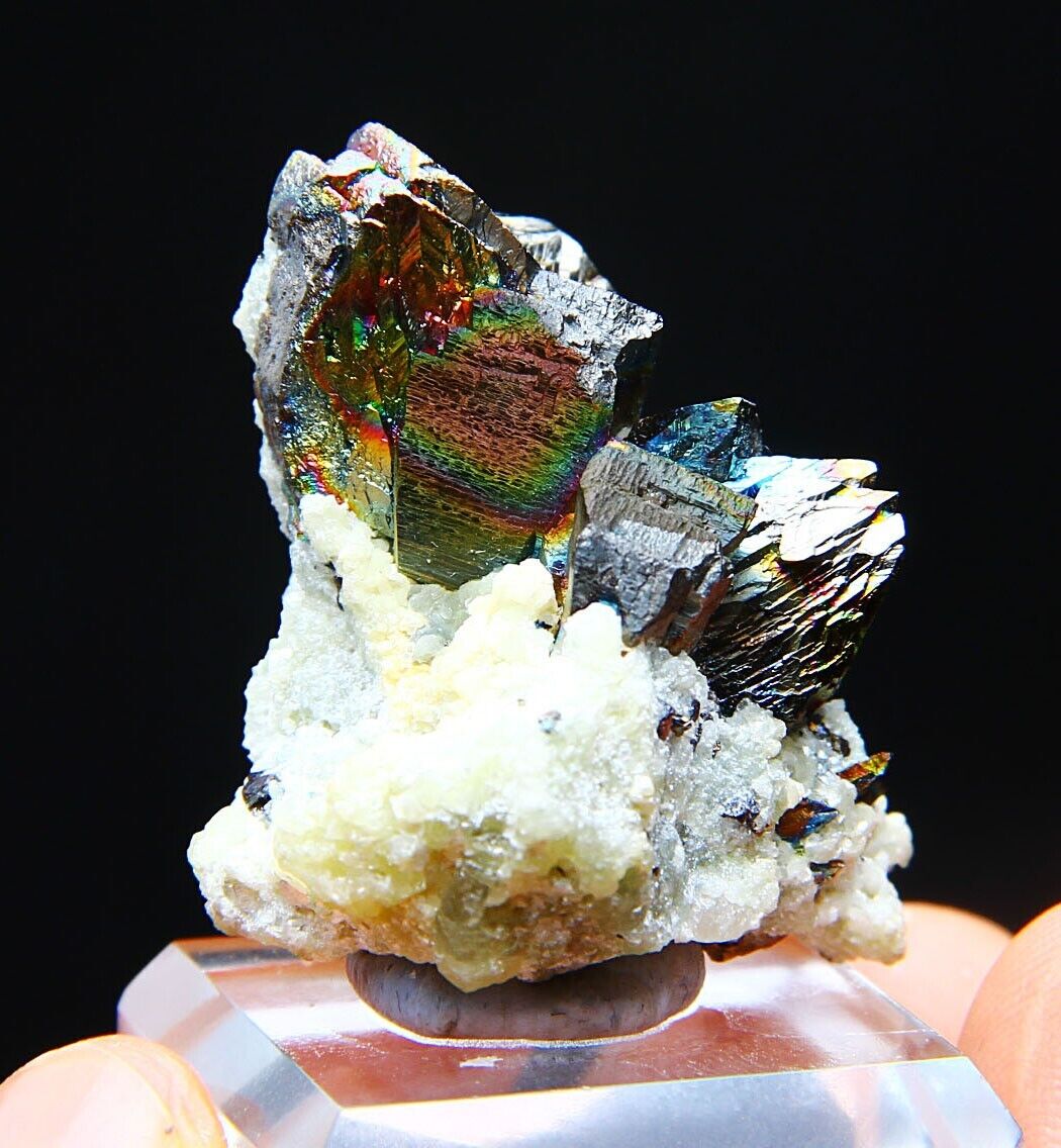 38 grams is rare Natural seven-color arsenopyrite specimen/China