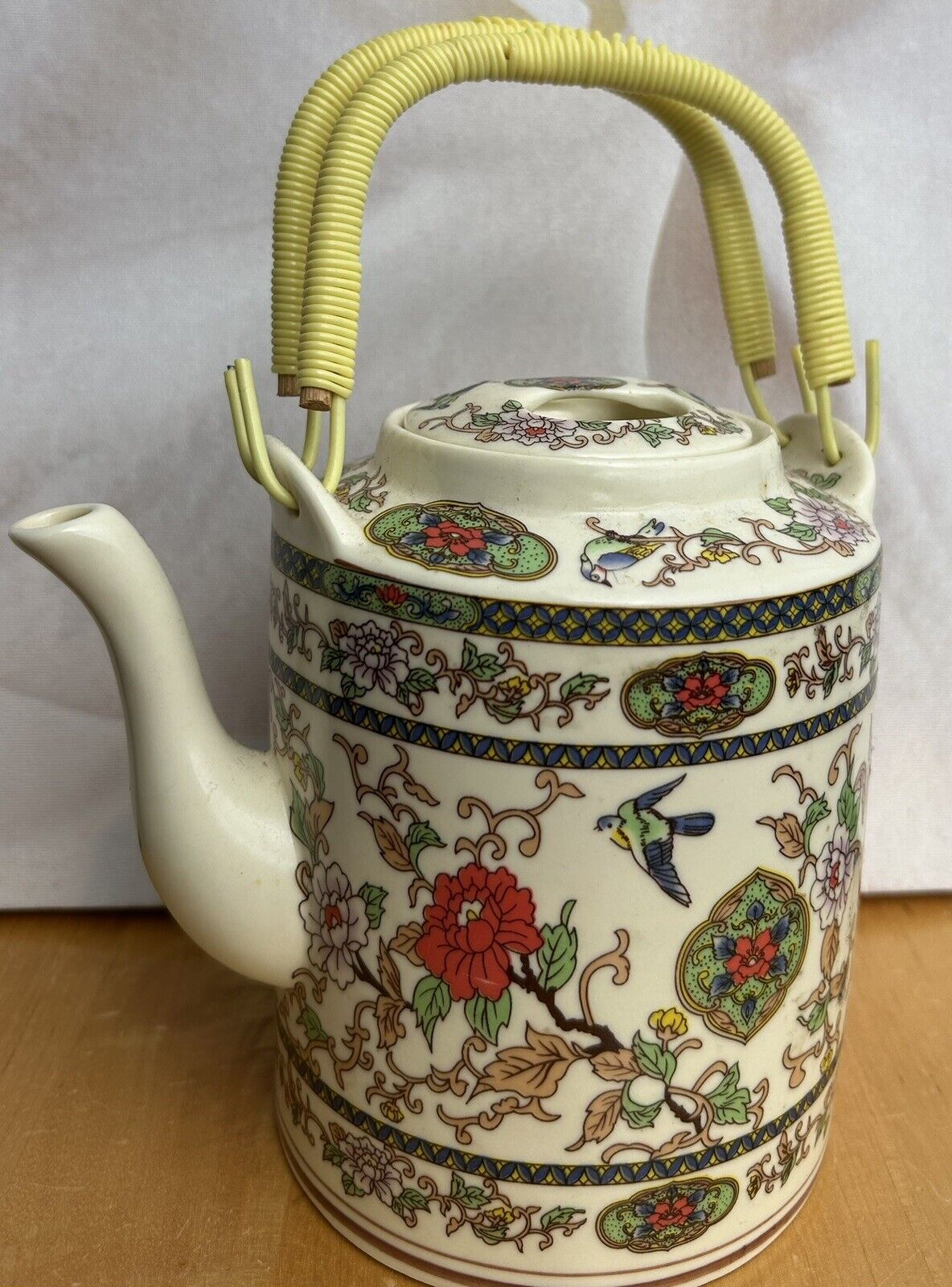Vtg Asian Teapot  Floral On Bone Double Handle 5-6 Cups  NEW