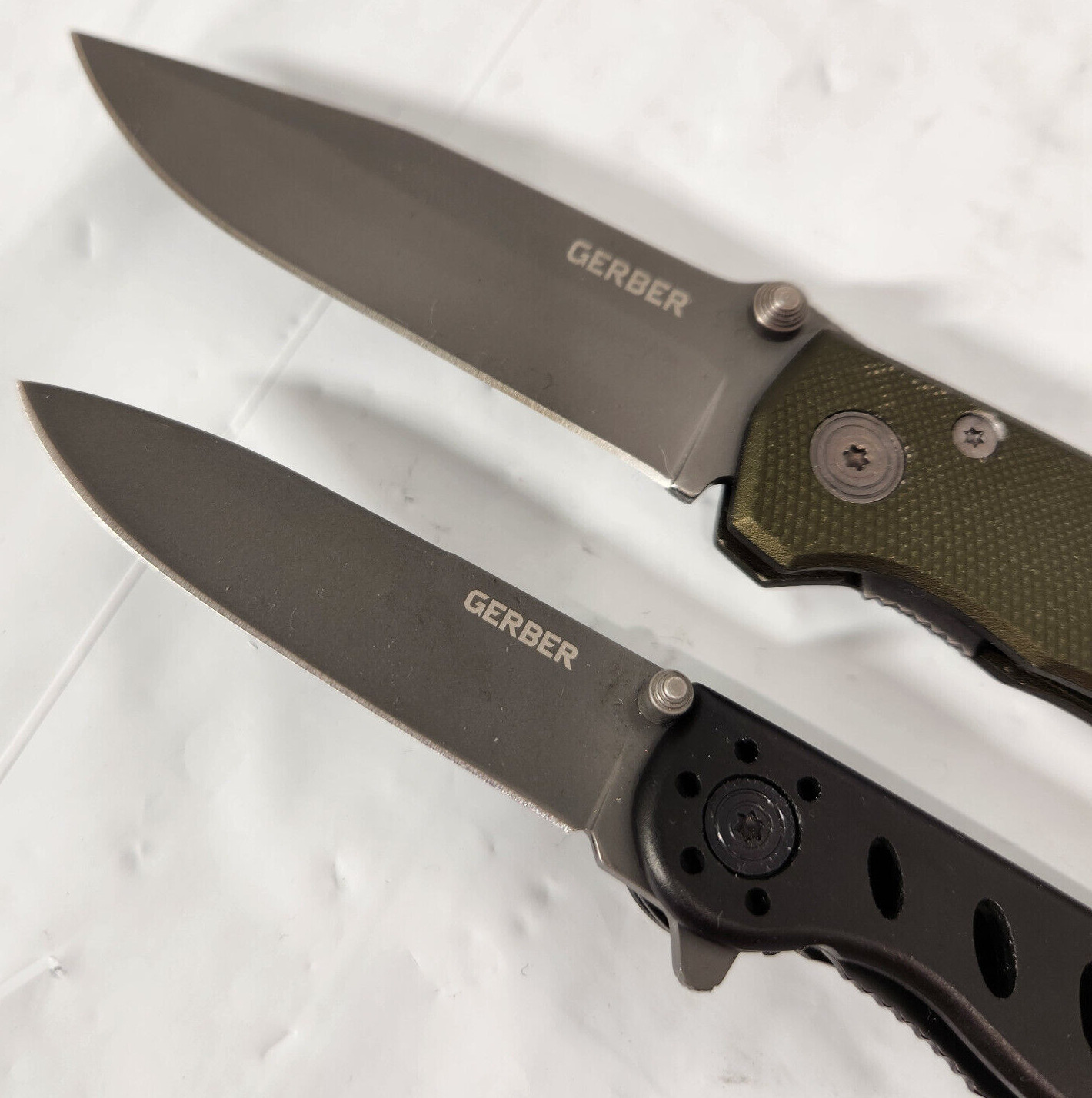 Gerber Folding Lock Handle Single Blade Pocket Knives Model 4660422A & 4660322A3