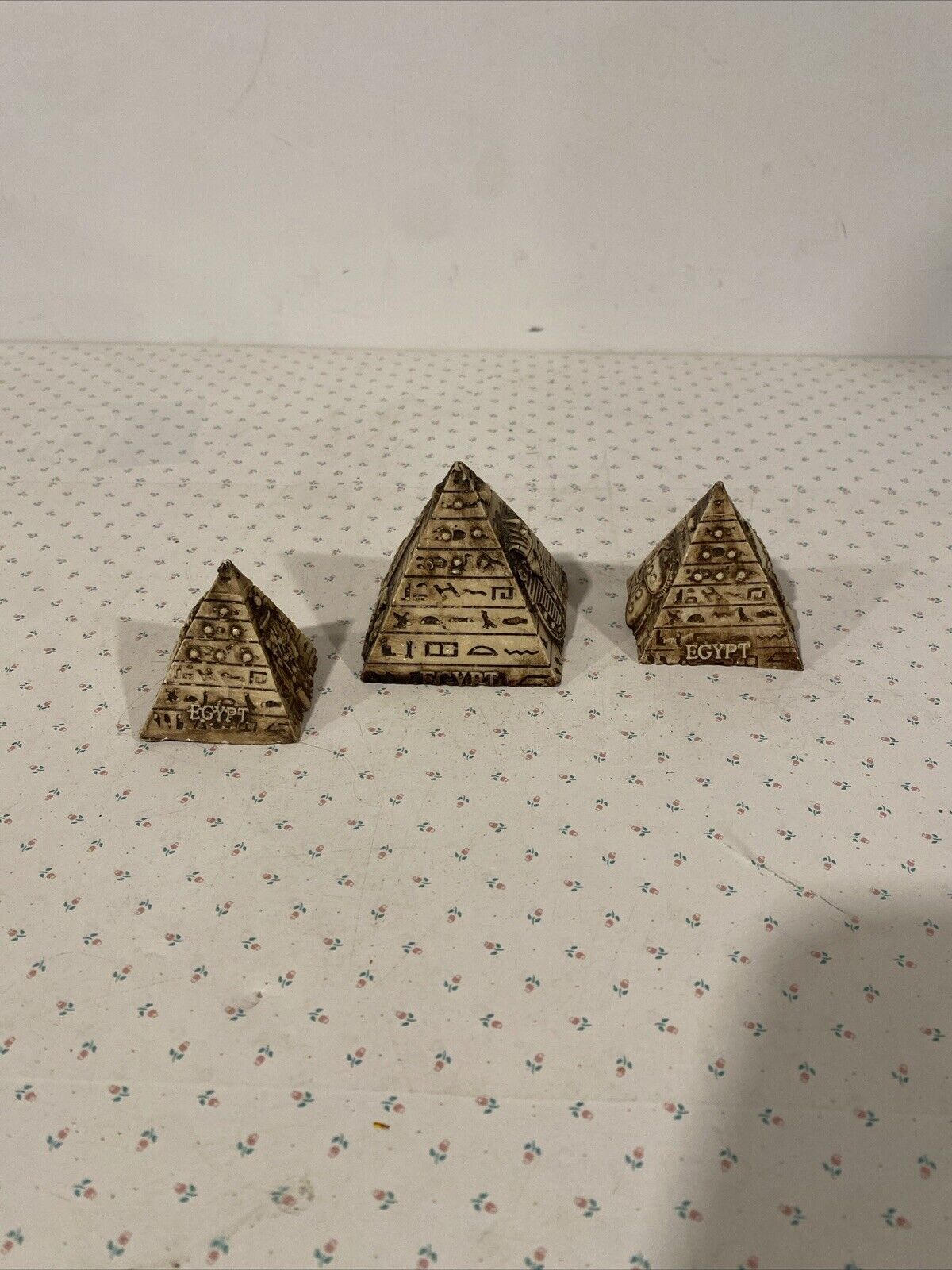 3 Vintage Egyptian Faux Stone Pyramids Decor 2.5”-1.75” Figurines  Architecture