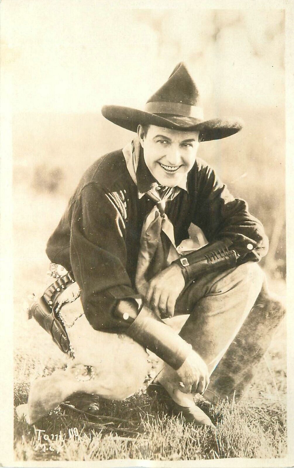 Postcard RPPC Tom Mix movie star cowboy 1920s non postcard back 23-9936