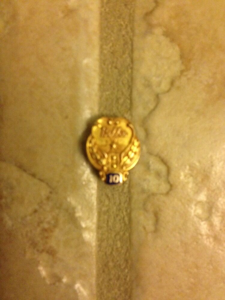 Belk\'s Employee Service Pin 10 Years 10K Karat Solid Gold Vintage