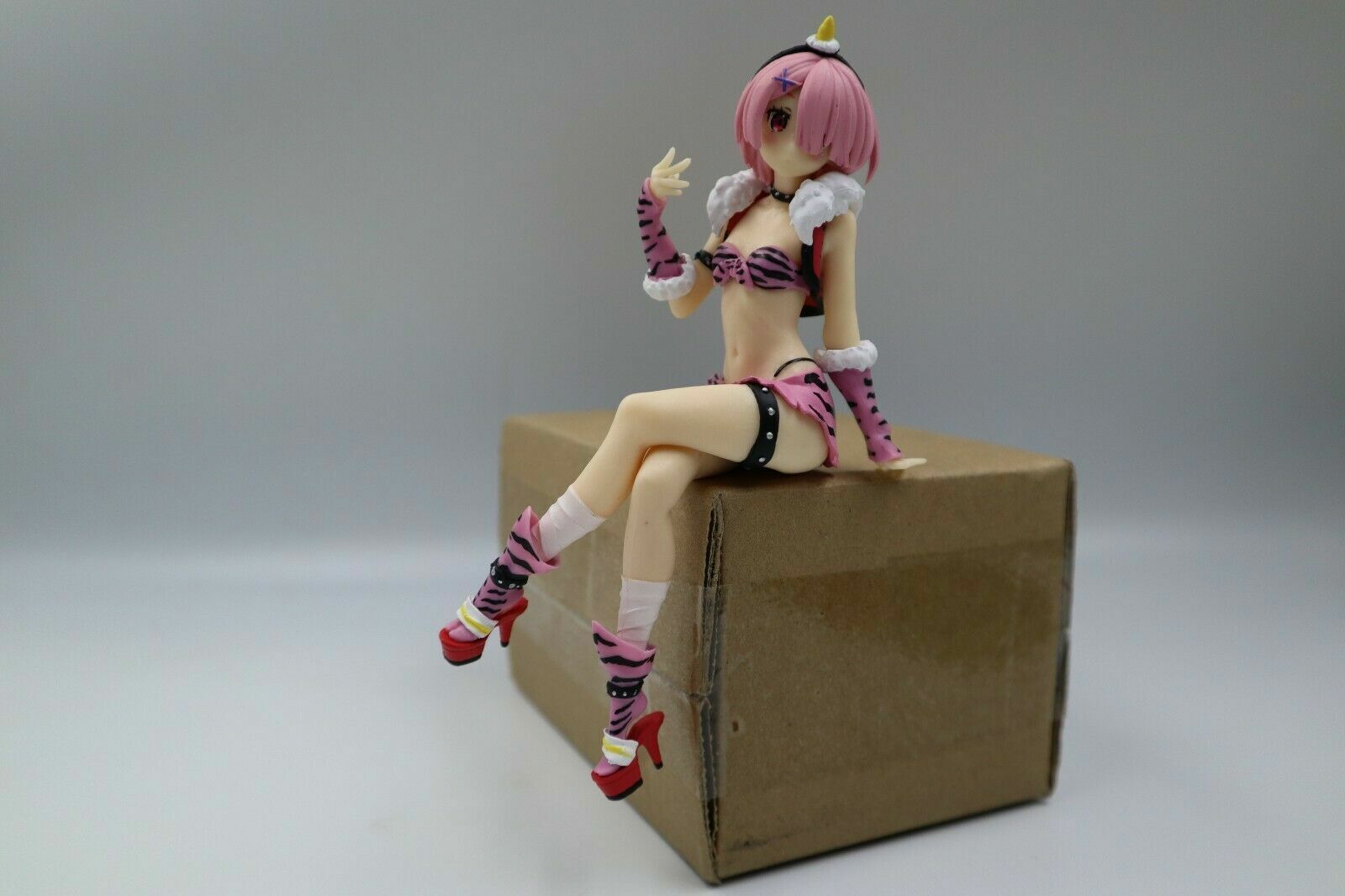 NEW 15CM PVC No Box Anime Girl Characters Figures Model Toy Collect toys 