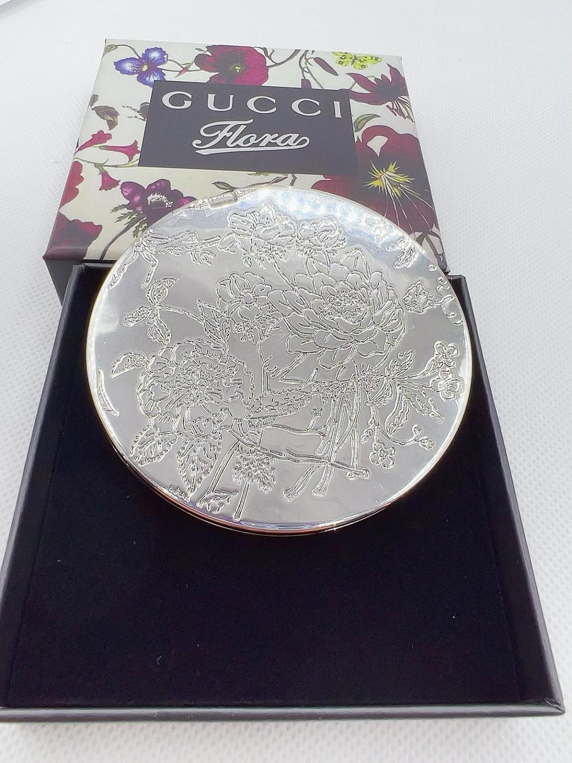 Gucci Flora NEW Double-sided pocket MakeUp Mirror in Box in Silver color