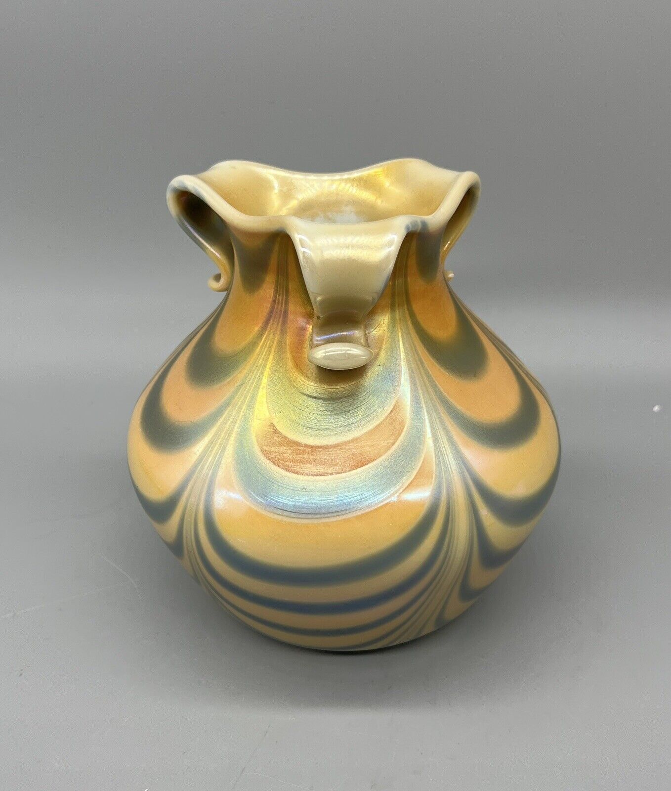 Imperial Freehand Festoon Tri Corner Vase