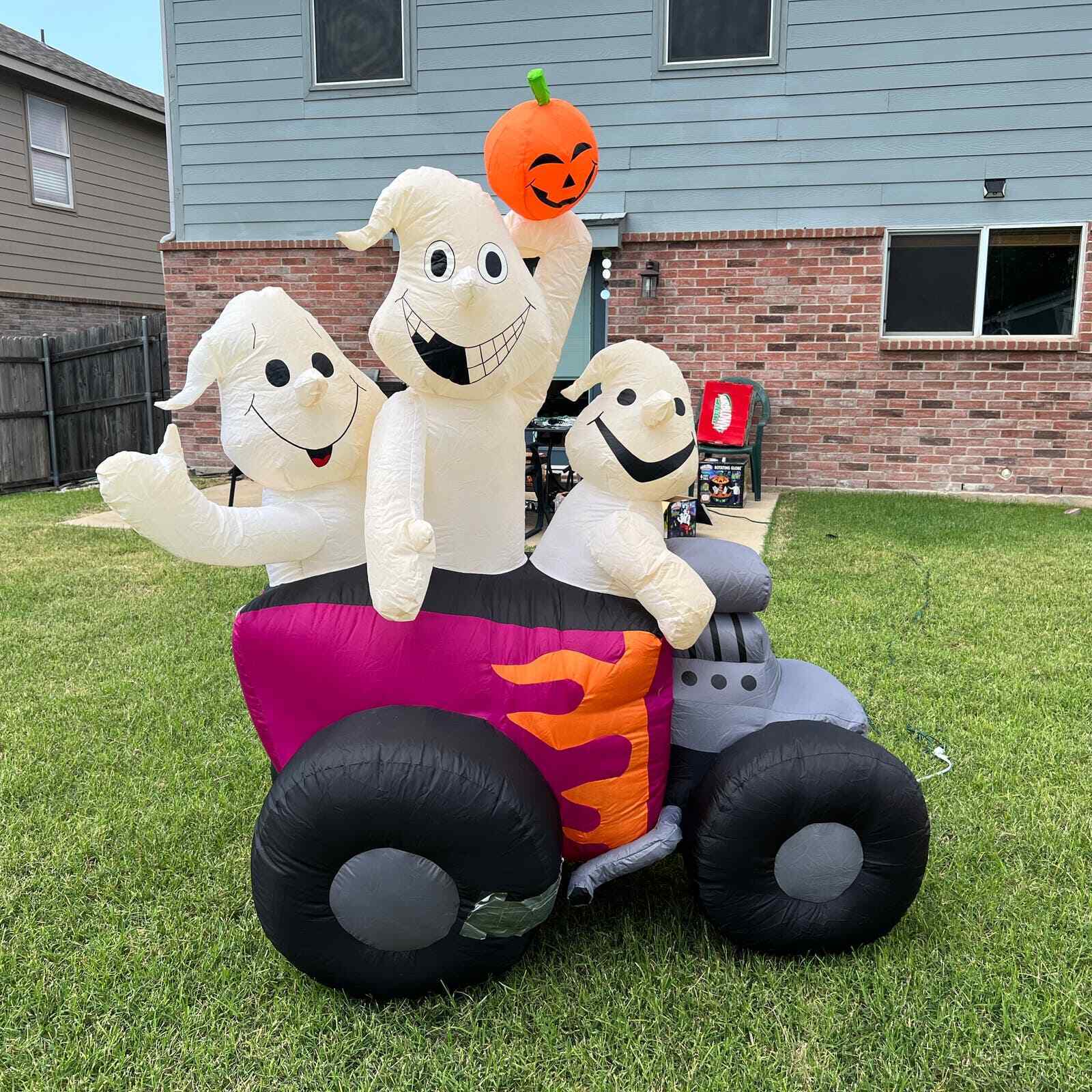 Gemmy Air Blown 6' Ghosts Hot Rod Car Light Up Inflatable Halloween Yard Decor