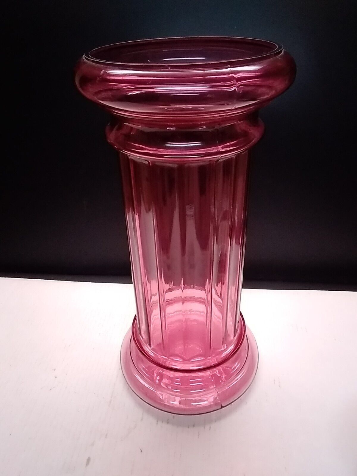 Vintage Ribbed Column Pilgrim Cranberry Pillar Art Glass Vase 15\