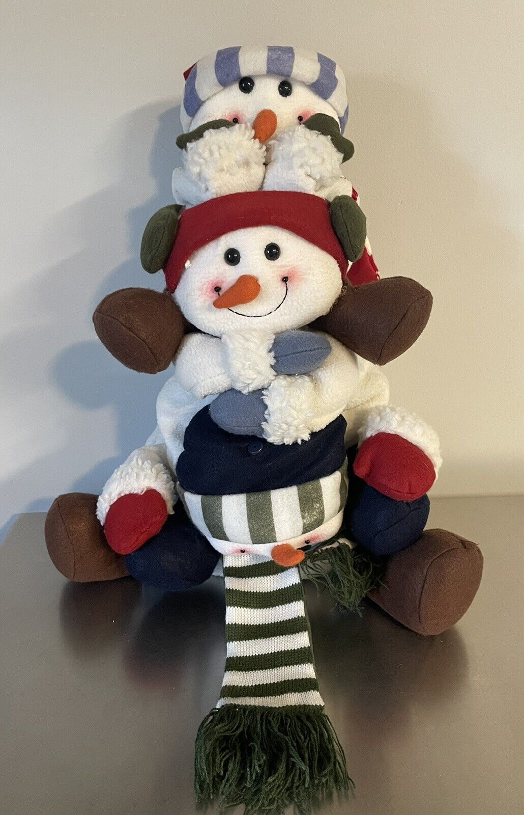 Avon Plush 20” Talking Lighted Stacked Snowmen Plush Decoration Happy Holidays