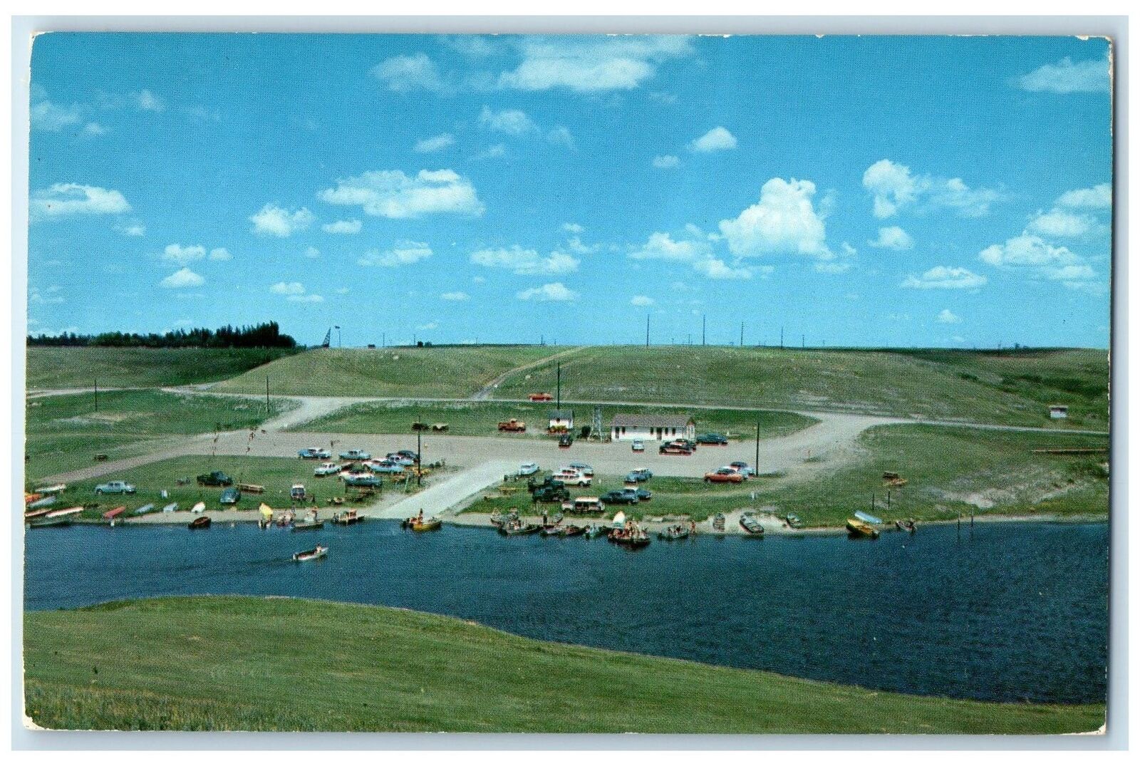 c1960s Lakeside Resort Located On Jamestown Reservoir Jamestown ND Cars Postcard