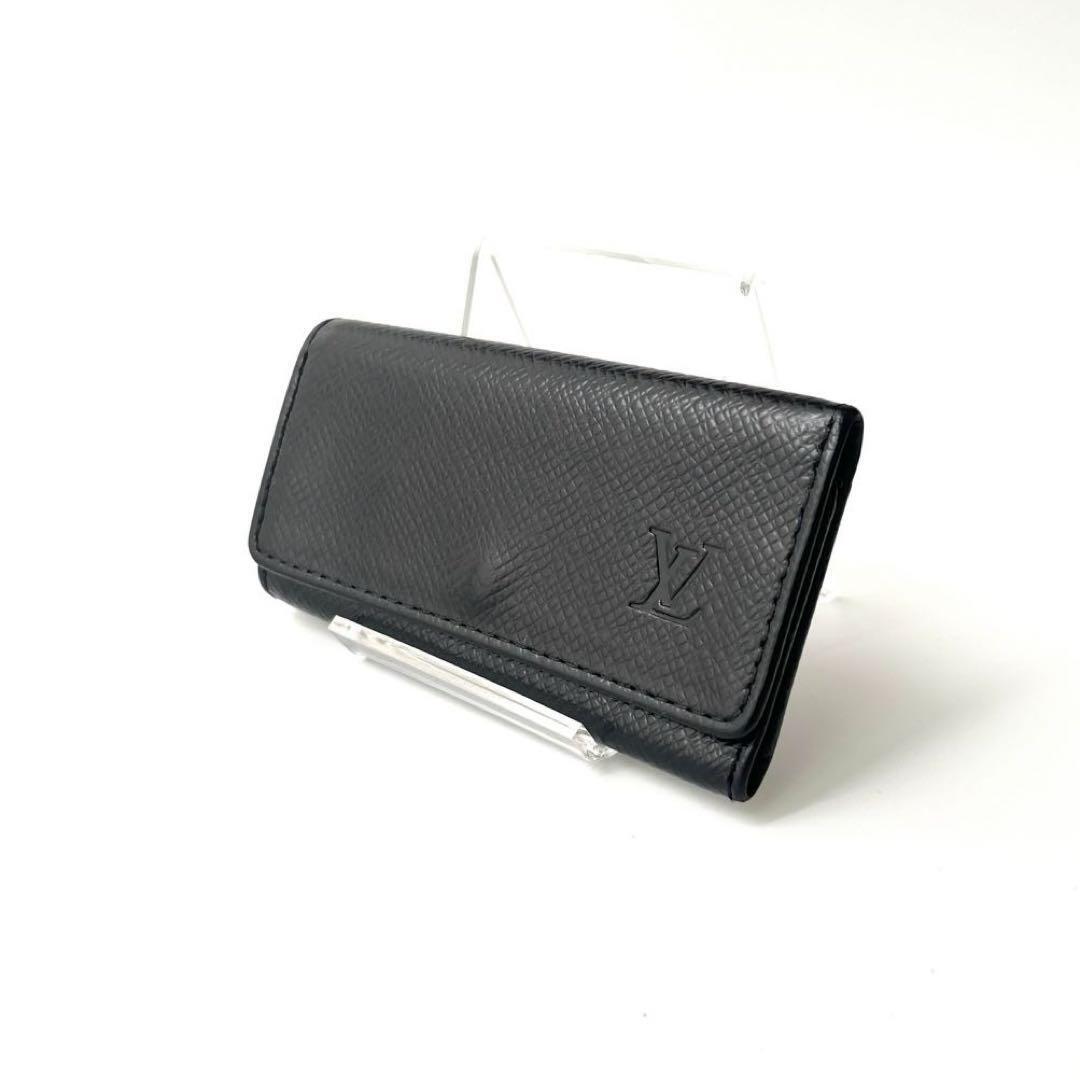 Authentic Louis Vuitton Multicle 4 Key Case Taiga Men's