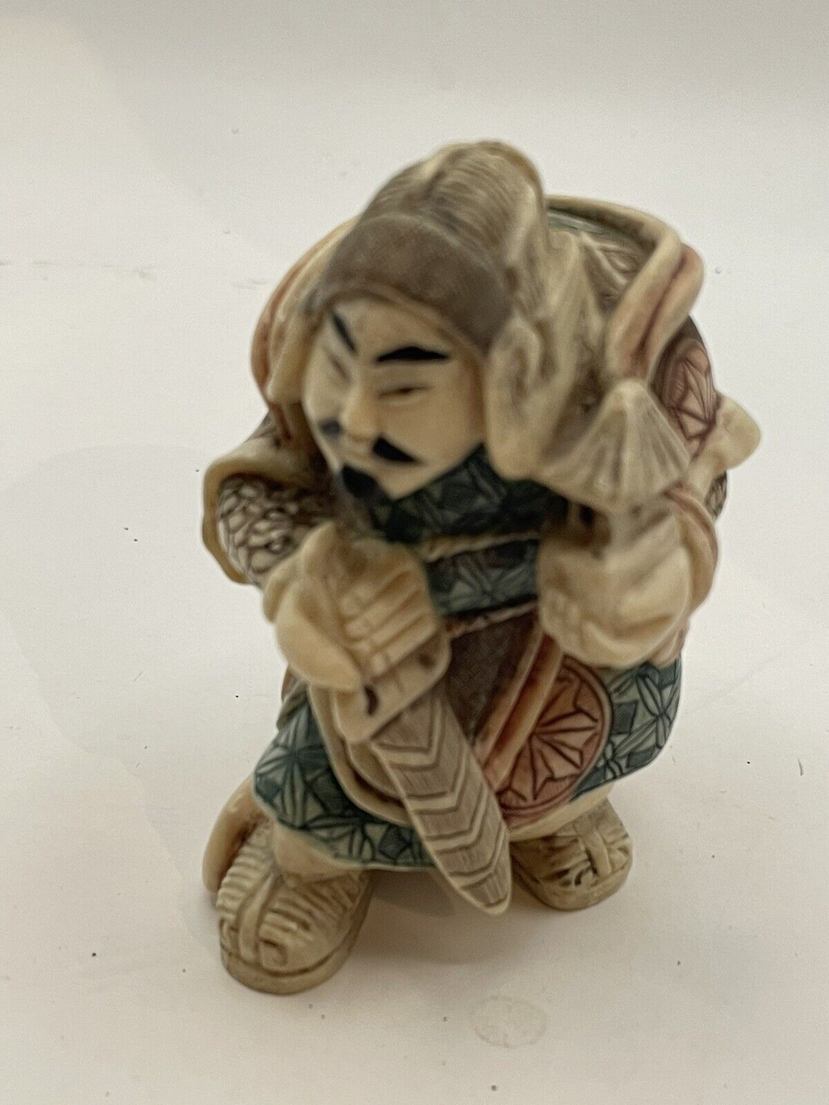 Vtg Hand Carved Japanese Resin Figurine