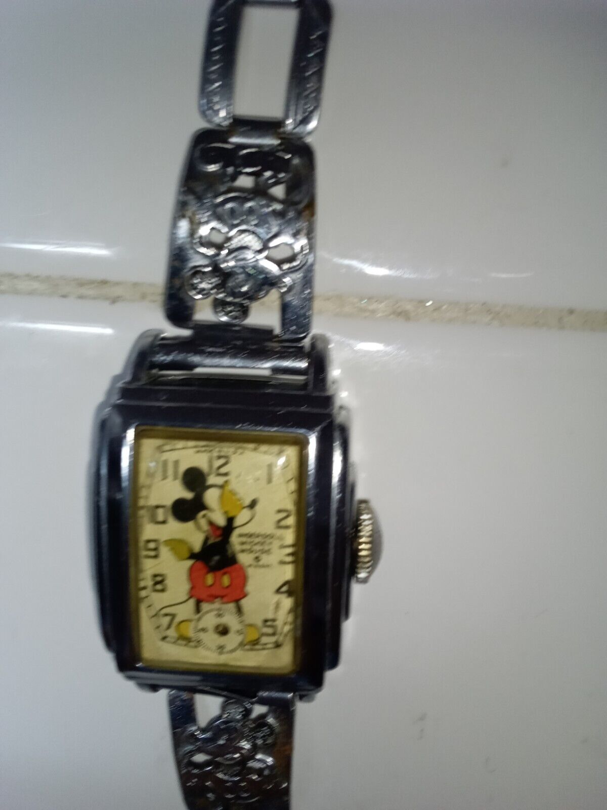  Original.  1939s Ingersoll Kelton Mickey Mouse Rare Watch as is   Not Working 