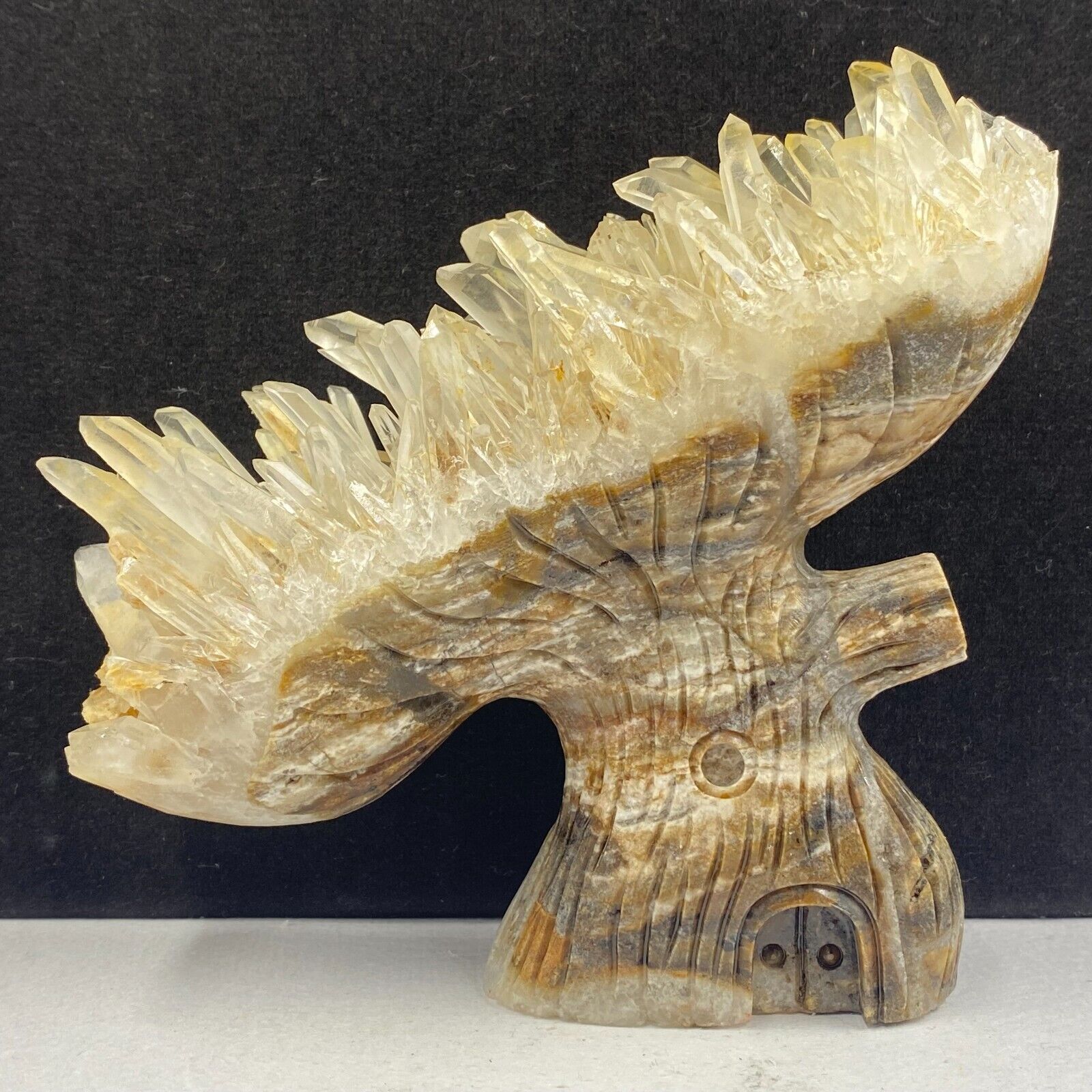 550g Natural quartz crystal cluster mineral specimen, hand-carved the Tree house