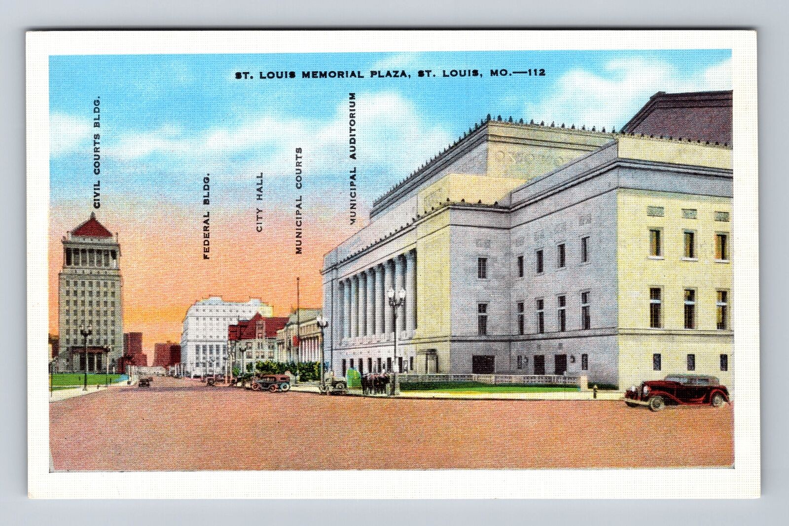 St Louis MO-Missouri, Memorial Plaza, Federal Bldg, Court House Vintage Postcard