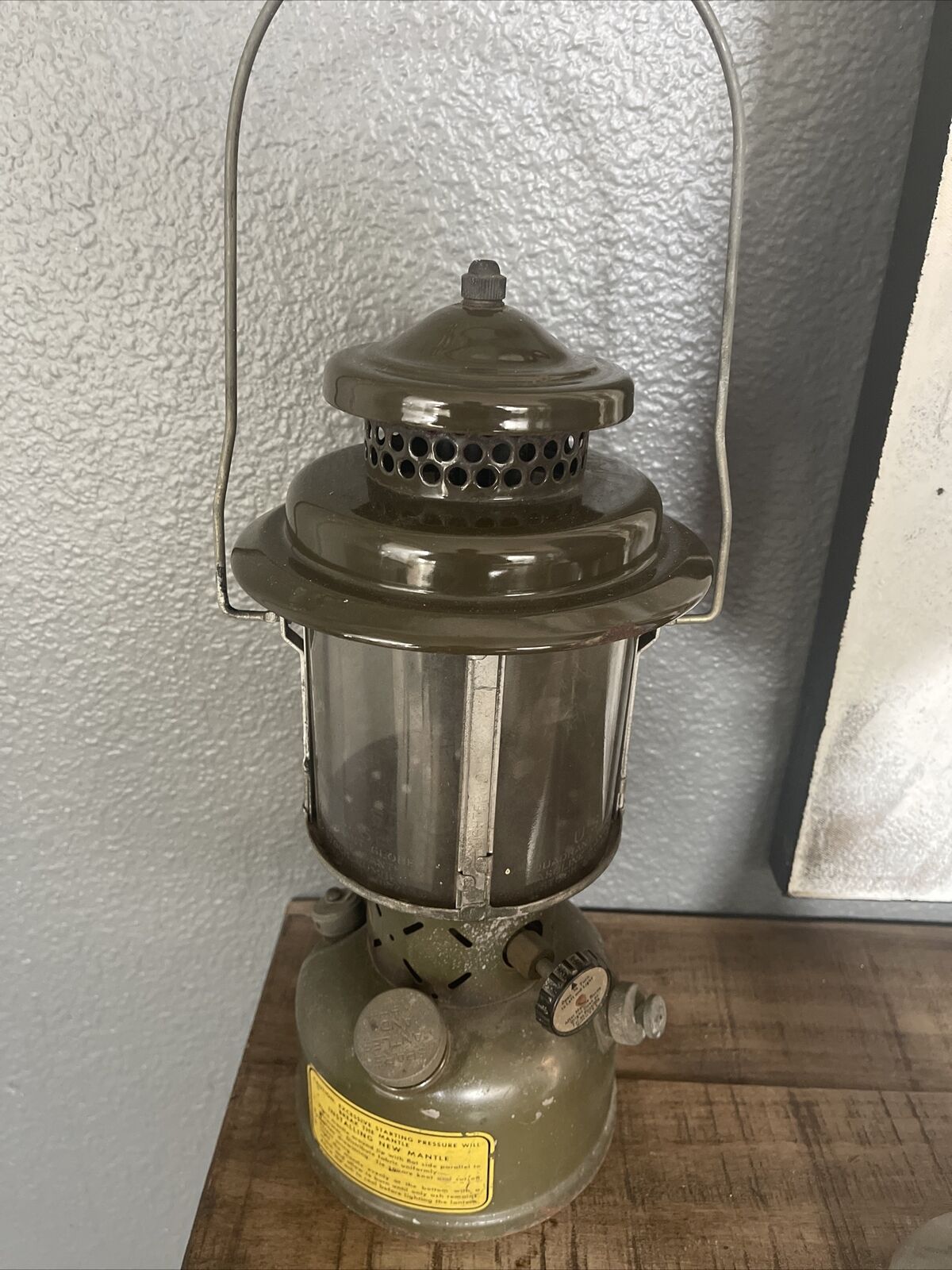 Older U.S. Military Coleman Lantern No funnel  dated 1959