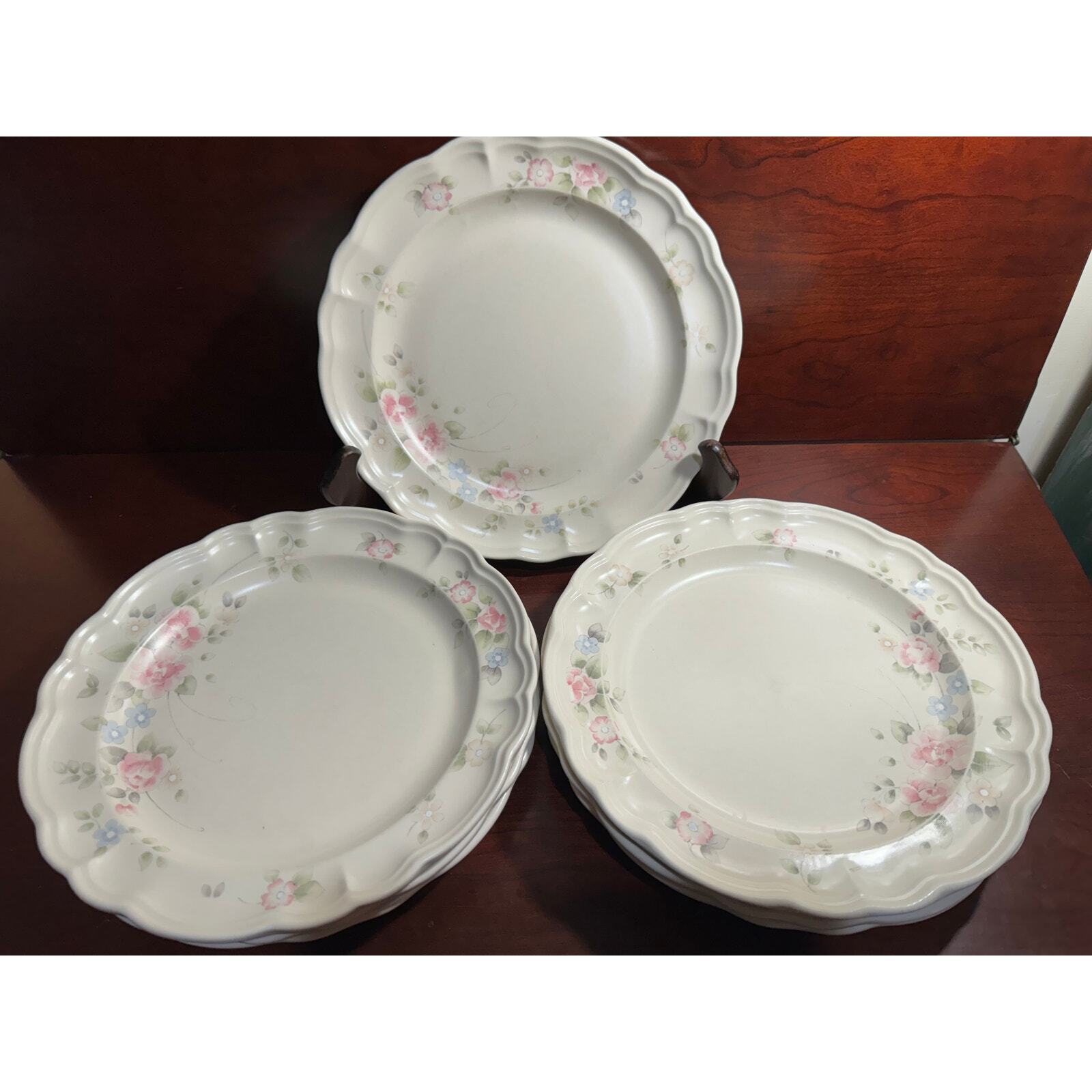 Vintage Pfaltzgraff Tea Rose Set of 7 Stoneware Dinner Plates Made In USA