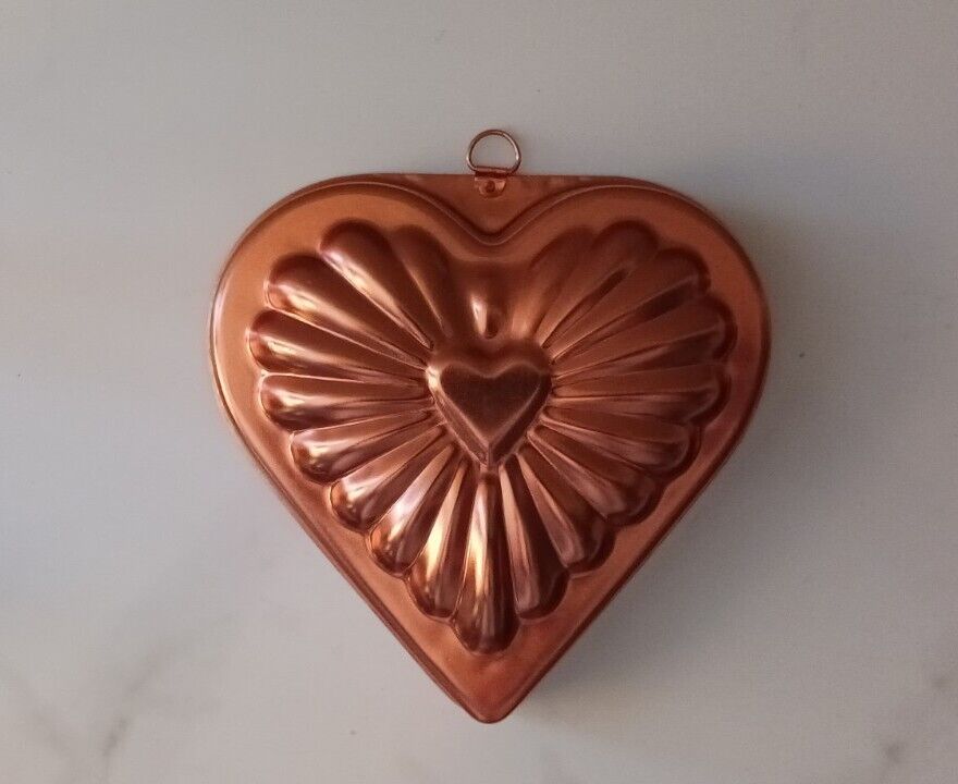 Vintage Copper Heart Shaped Jell-O/Dessert Mold Wall Hanging 