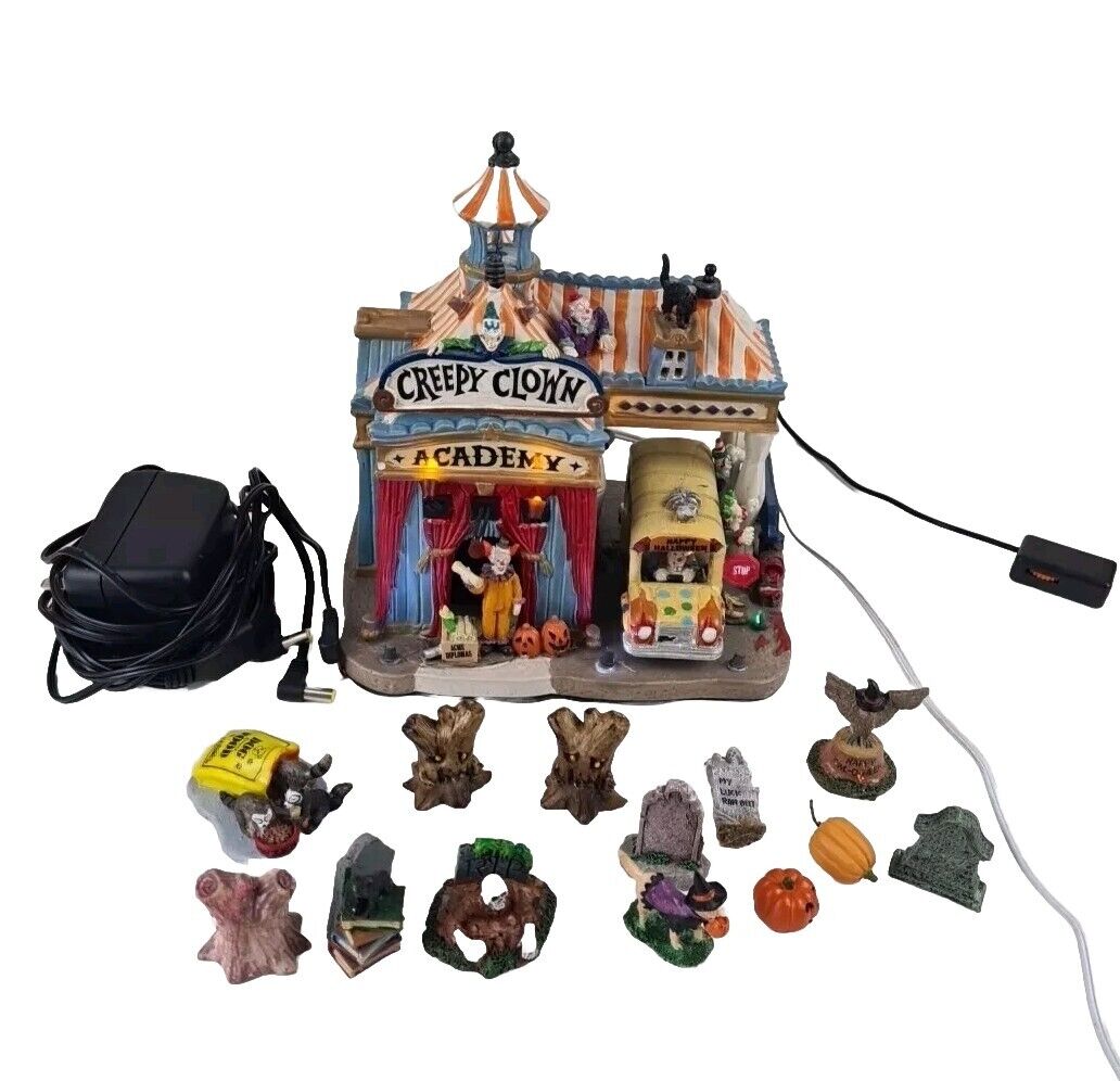 Lemax Spooky Town Collection CREEPY CLOWN ACADEMY Lights & Sound 55905 + Figures