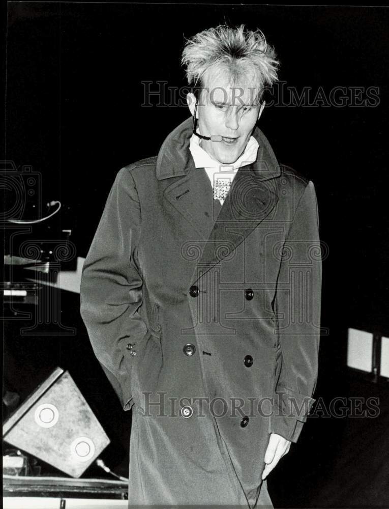 1984 Press Photo Singer Howard Jones at Concert, The Palace in Hollywood