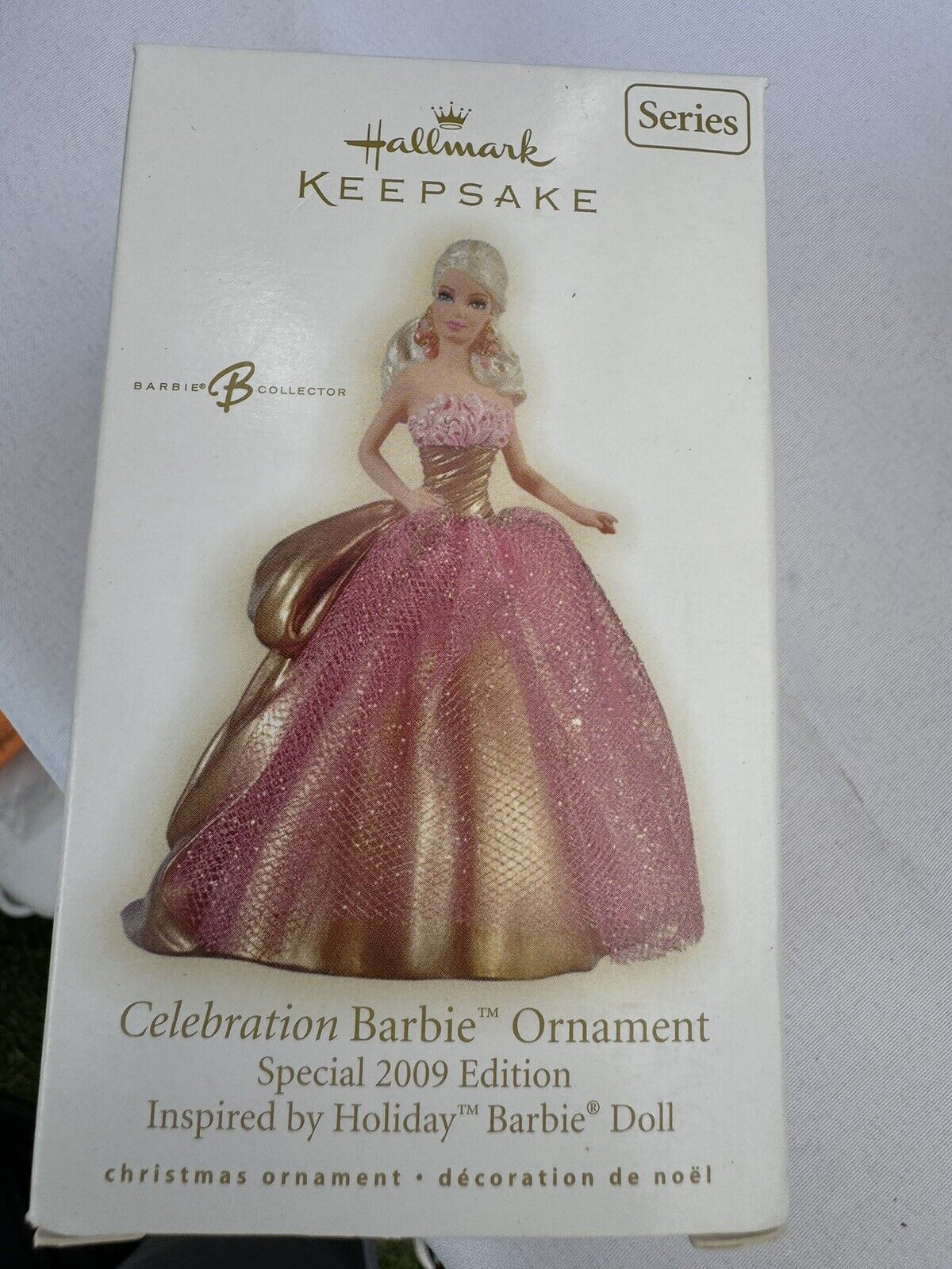 2009 Hallmark Keepsake Series Celebration Barbie Ornament 10th in Series