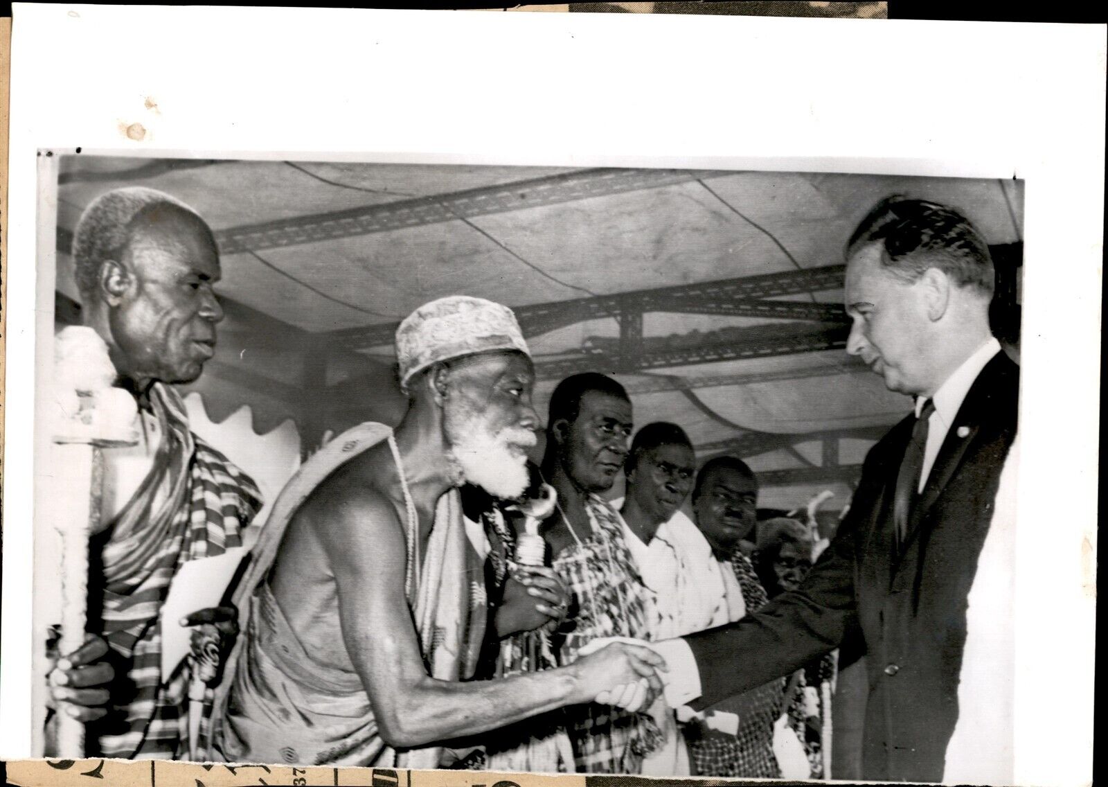 LD355 1960 AP Wire Photo OLDEST CHIEF IN GHANA NII AMONARKWA & DAG HAMMARSKJOLD