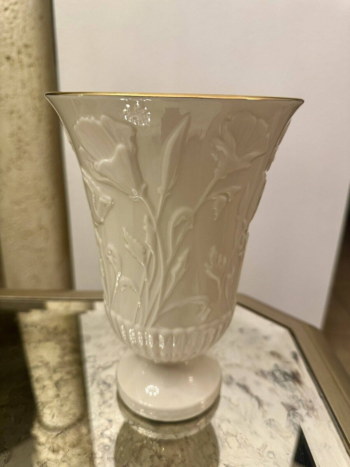 Lenox Poppy Vase Embossed Porcelain Fine China 24 KT Gold Trim