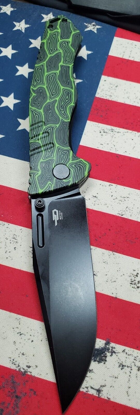 Bestech Knives Keen II BLACK S35VN Blade GREEN G10 BLACK Titanium SMOOTH EDC