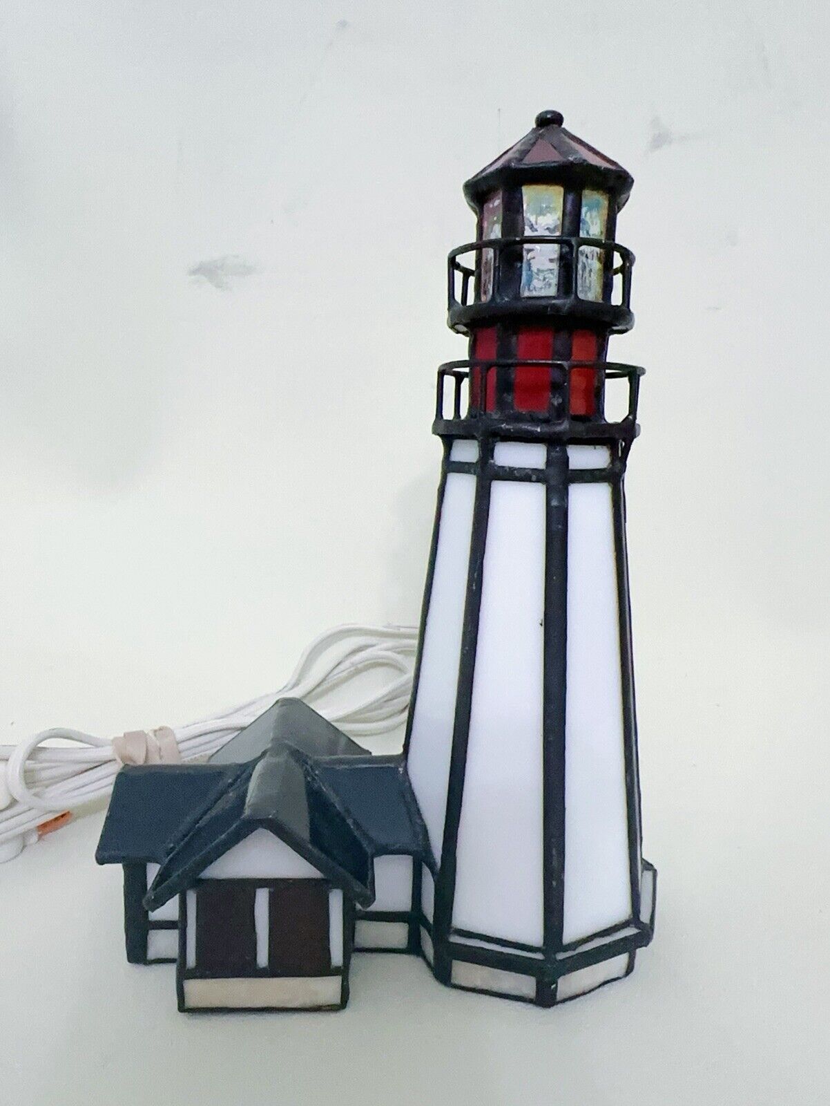 VTG Stained Glass Tiffany Style Lighthouse Lamp Red White Working Well