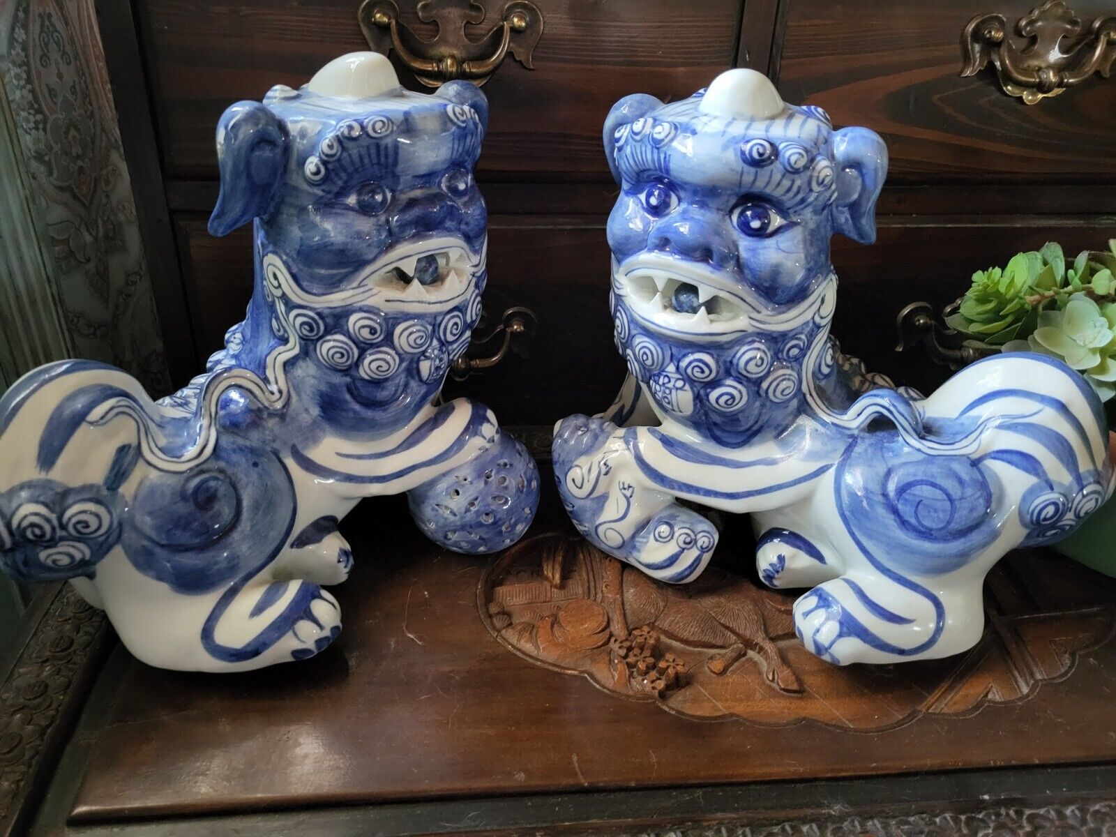 Foo Dogs Pair 1960s Mid Century Blue & White Chinoiserie Perfect