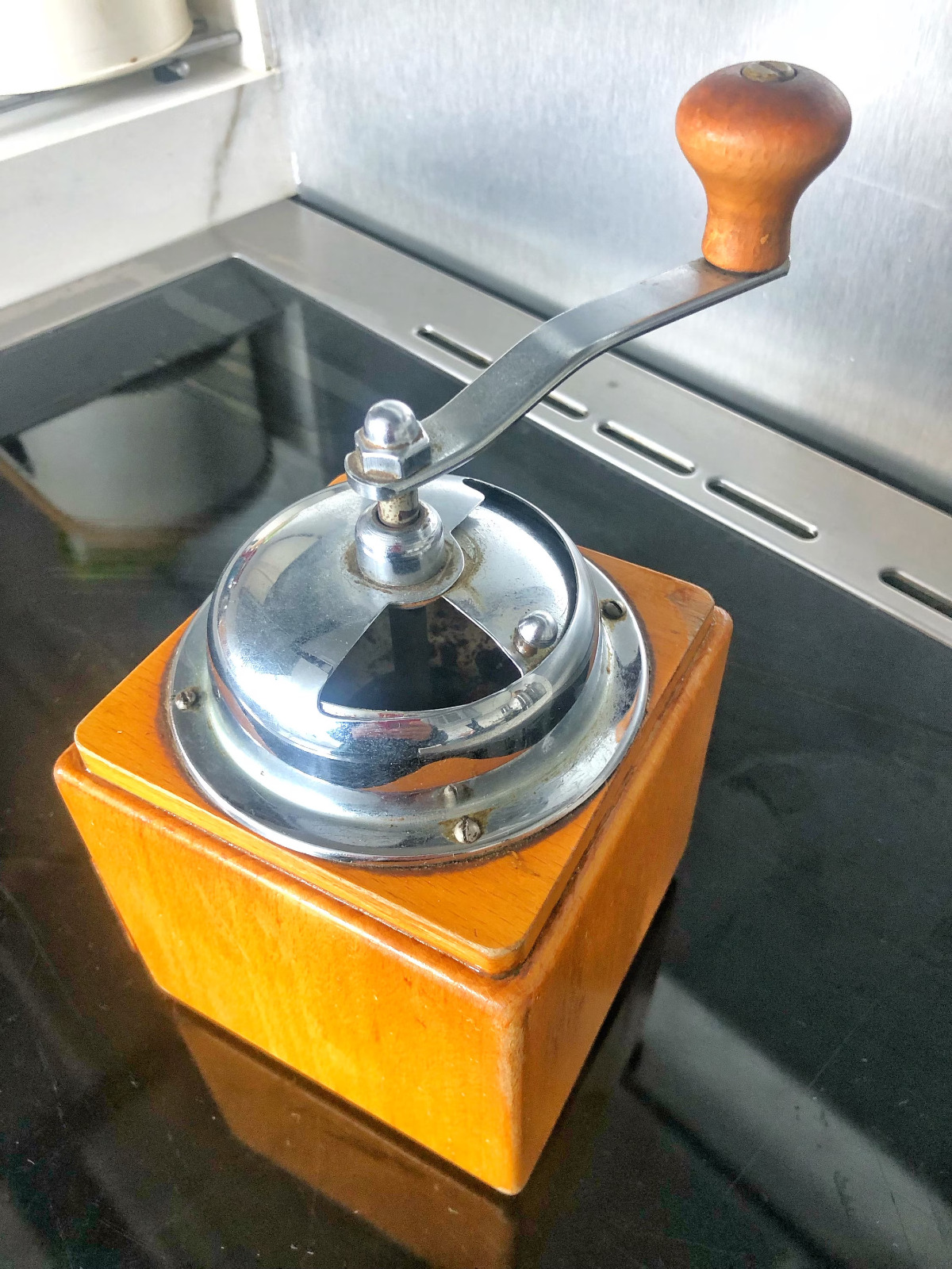 Douwe Egberts (Dutch) vintage coffee grinder (1930s) 9in, Father's, Mother's Day