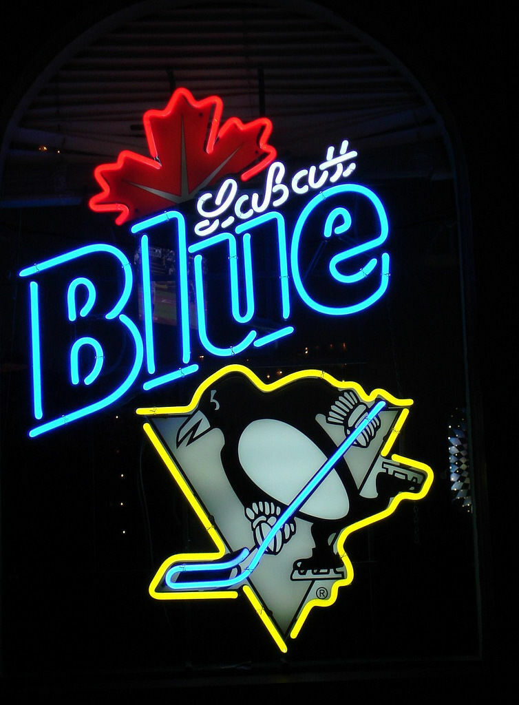 New Labatt Blue Light Pittsburgh Penguins Neon Sign 24\