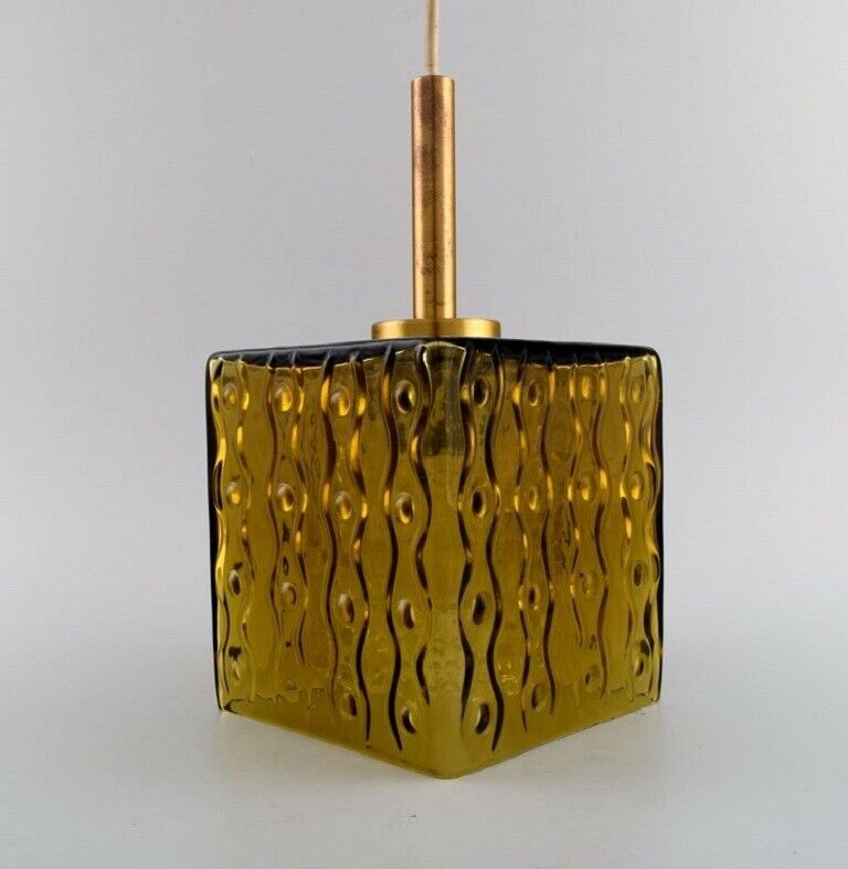 Scandinavian design. Ceiling lamp / pendant in mouth-blown art glass and brass.